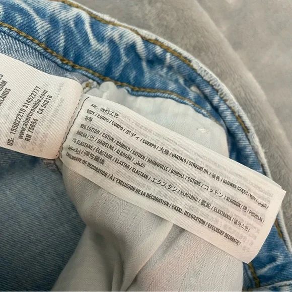 Abercrombie & Fitch Light Blue Straight Leg Jeans - Picture 9 of 12